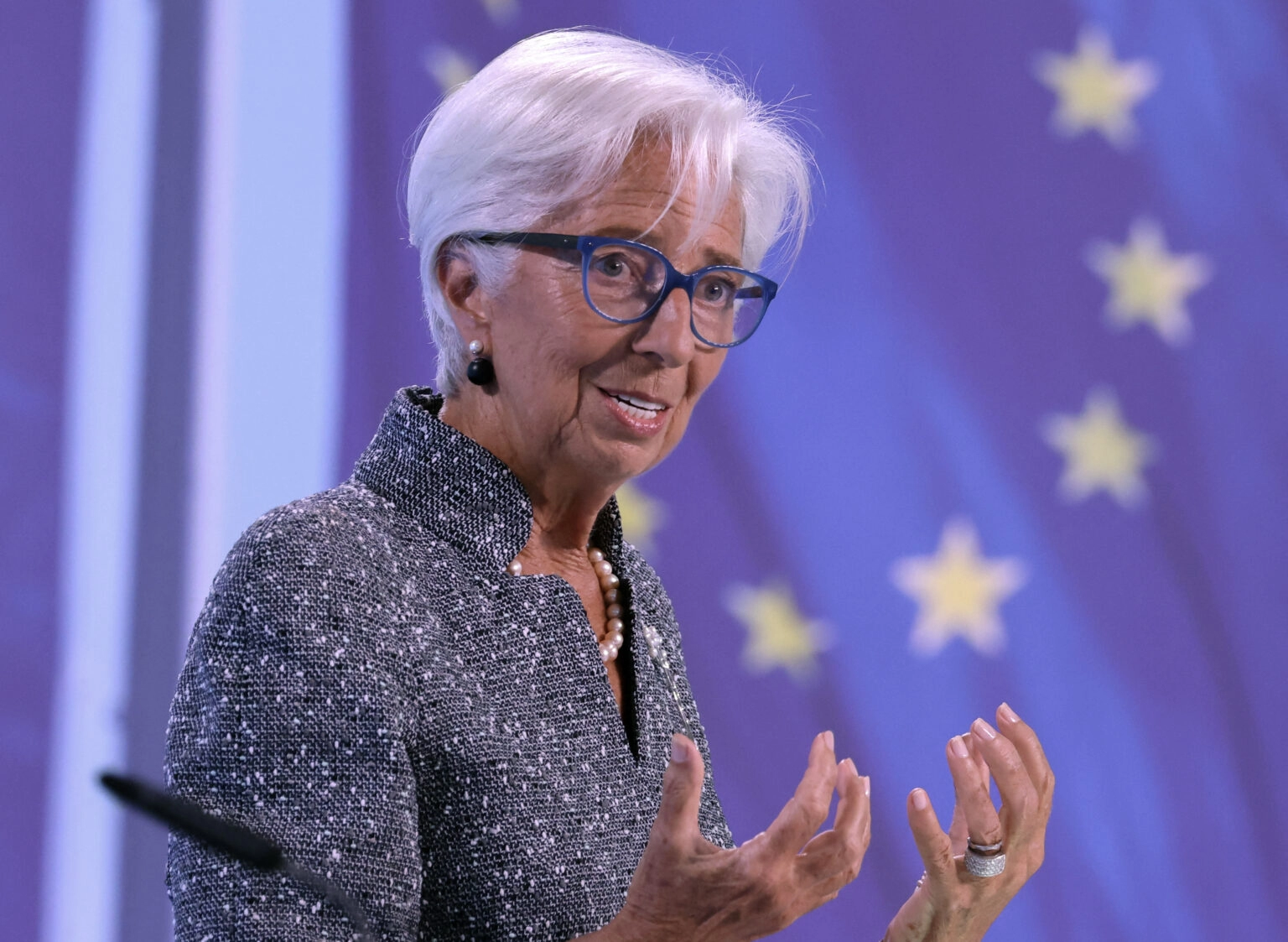 Lagarde: Slovenija svima može biti uzor